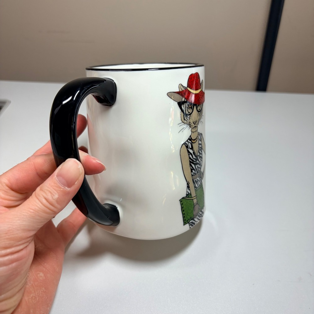 Signature Housewares Fashionable Tiger Stoneware Mug Zebra Dress Red Hat‎ Wavy - Picture 2 of 8